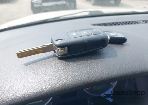 2001 Volkswagen Passat Gls from USA, damaged, VIN WVWVD63B61E177862